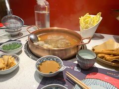 -牛村来人潮汕牛肉火锅(西单店)