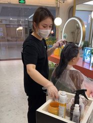 -侨治发型