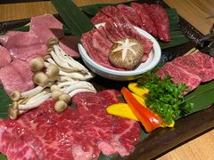 家族拼盘-炼火烤肉店