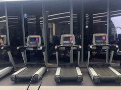 -超鹿运动(五四路恒力城店)