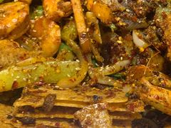 鸭下巴大锅-嘎嘎鸭下巴·爆辣干锅(明教寺店)