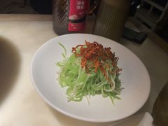 -吴越荣记苏州菜·松鼠桂鱼 100% 活鱼现做(月光码头店)