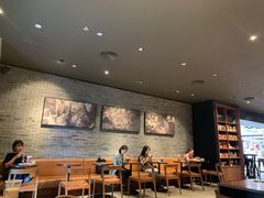 大堂-星巴克臻选(深圳华强北茂业店)