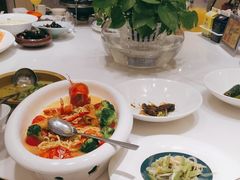 -沪华海鲜大酒楼(南汇店)