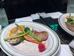 -DEEP·深美式餐吧(五棵松华熙LIVE店)