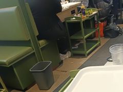 -佰人王串串香火锅(洋珠巷店)