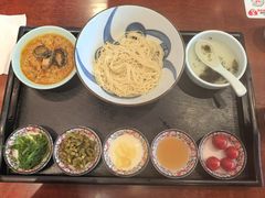 -寄畅興·百年蟹黄面·万国建筑群(外滩27号店)