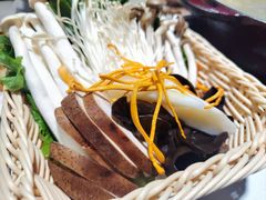 -黑鸡小馆(金源店)