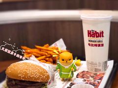 -The Habit Burger Grill 哈比特汉堡(世博店)