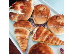 奶油牛角面包-新侨三宝乐面包店(崇文门店)