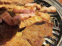-唯成•韩国炭火烤肉 유성고기