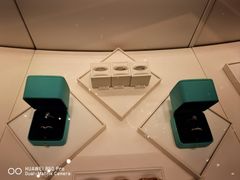 -Tiffany & Co.蒂芙尼
(南京德基广场店)