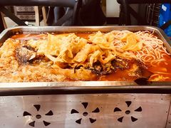 -在巷子里的烤肉店·螺蛳粉烤鱼·牛蛙(和美城店)