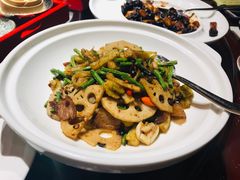 -九十九顶毡房(阜石路店)