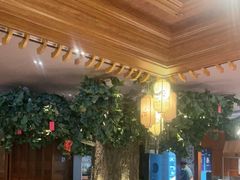 -八府香鸭·啫啫煲(华山路店)