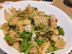 雪里红炒竹笋-巴土人家恩施菜馆(古德寺店)