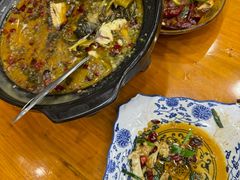 -记忆湘菜馆(芙蓉镇店)