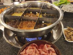 -邓莽子老火锅(中兴路总店)