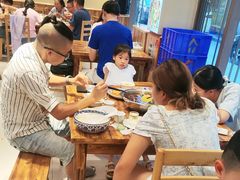 -乡土特色.冷锅鱼.牦牛肉汤锅