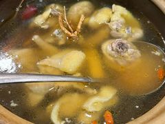 -永記粤菜·五指毛桃花雕鸡煲(九亭店)