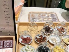 -阮大兴糕团(杭州西湖银泰百货店)