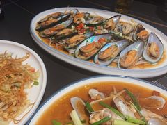 -鑫悦楼煎蟹·16年海鲜大排档