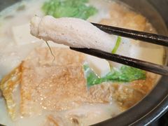 -大匠工房古船木艺术餐厅·猪肚鸡专门店(长白仙岛店)