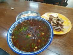 粉带羊血-惠记粉汤羊血梆梆肉(永松路店)