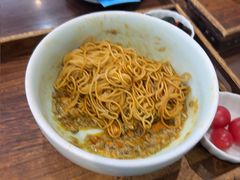 -蟹上黄·蟹黄面·江南糖水(人民广场店)