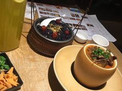 -吴越荣记苏州菜·松鼠桂鱼100%活鱼现做(斜塘老街店)