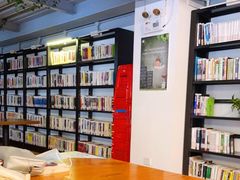 -闵行城市书房凤凰馆