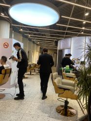-PE SALON 
