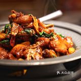 台湾菜必吃的三杯鸡和夜市炸豆腐