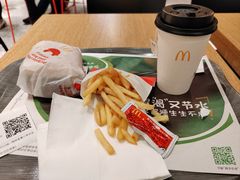 -麦当劳(中山公园龙之梦店)