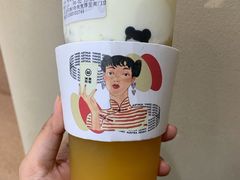 -沪上阿姨鲜果茶(世茂广场宽厚里店)