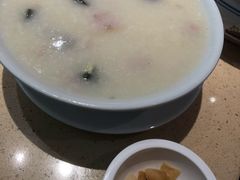 皮蛋瘦肉粥-点都德(华强南店)