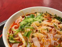 石河子凉皮-西域阿里马新疆菜·清真(桂花路店)