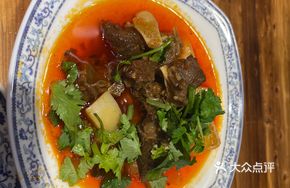 Braised Lamb Ribs in Bowl