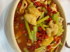 -独一佳老胡湘菜馆(矿山路店)