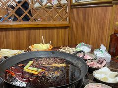 -星鸿社重庆老火锅(燃灯寺分店)