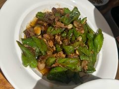 -黄泥岗·地道湖北菜(奥特莱斯店)