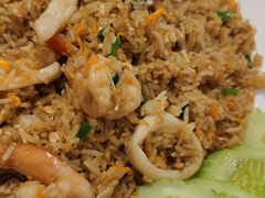 -两兄弟Song Pee Nong(2号店)