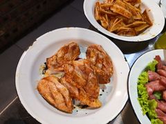 -马路牙子烧烤音乐酒馆(望京店)