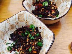 蘸酱-弘烨 贵州酸汤 鱼火锅(东财店)
