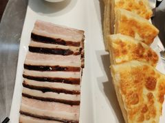 烙饼酱肉-聚友居酒楼