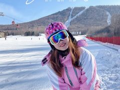 -亚布力新体委滑雪场