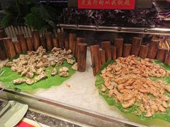 -釜御山海鲜烤肉火锅自助(新城市中心店)
