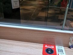-魔都三兄弟酸辣粉·蘸卤炸串(虹桥万科店)