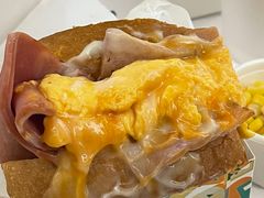 大大大满贯-EGG BOMB(浦东国际机场S2卫星厅店)