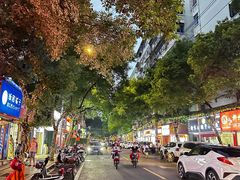 -万达广场(南昌红谷滩店)